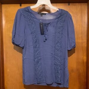 NWT Adrienne Vittadini Size S Blue Embroidered Top